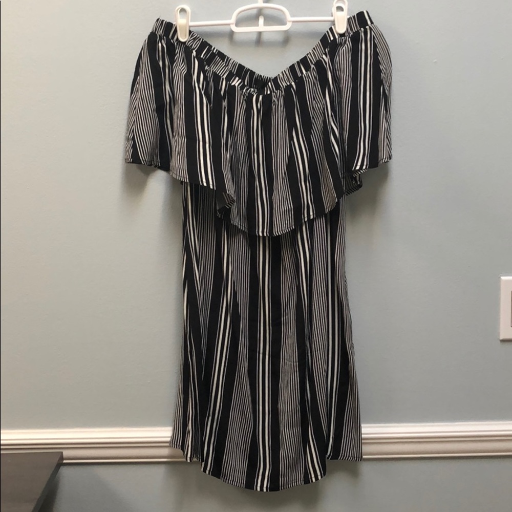 Forever 21 off the shoulder dress